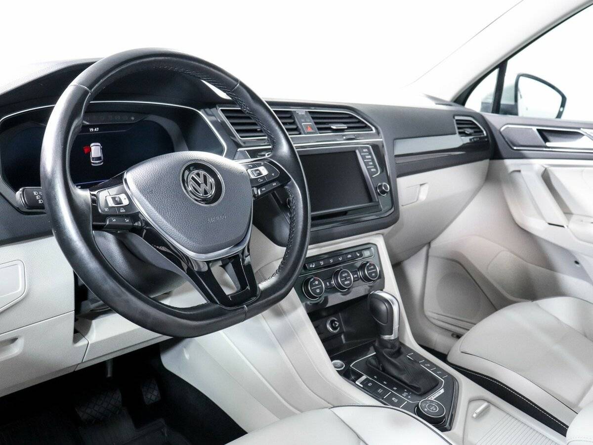 Купить Volkswagen Tiguan, 2017, 44 377 км.. Фото: #13