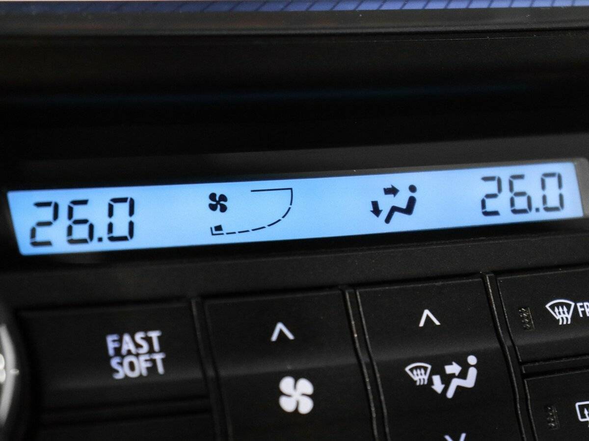 Купить Toyota RAV4, 2017, 88 500 км.. Фото: #17