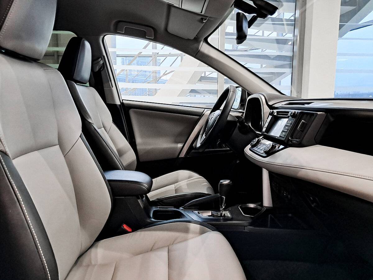 Купить Toyota RAV4, 2016, 165 703 км.. Фото: #10