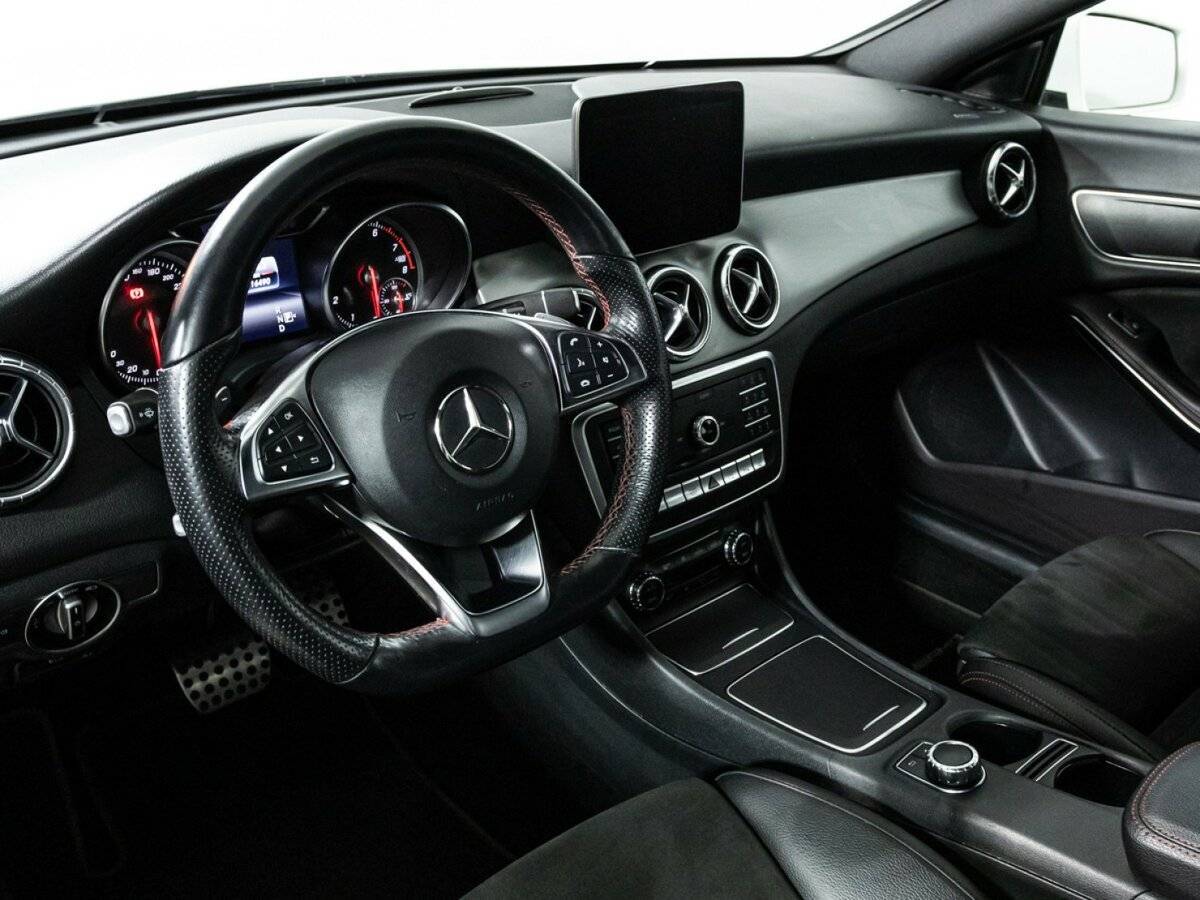 Купить Mercedes-Benz CLA, 2018, 116 488 км.. Фото: #10