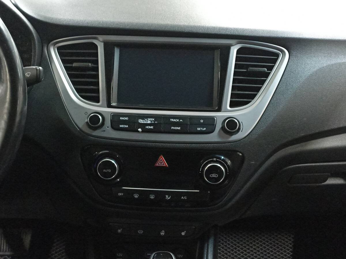 Купить Hyundai Solaris, 2019, 170 002 км.. Фото: #14