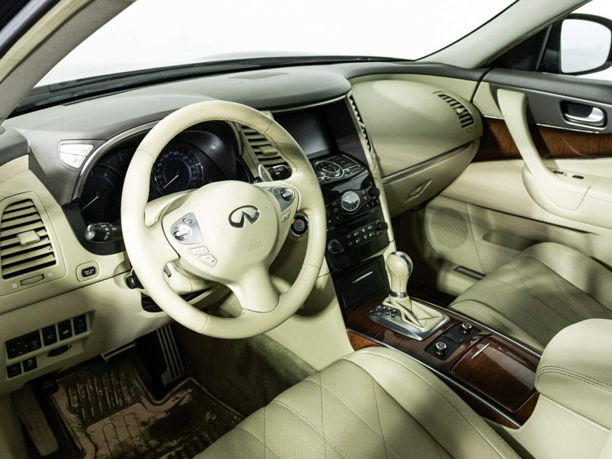 Купить Infiniti FX, 2012, 112 179 км.. Фото: #10