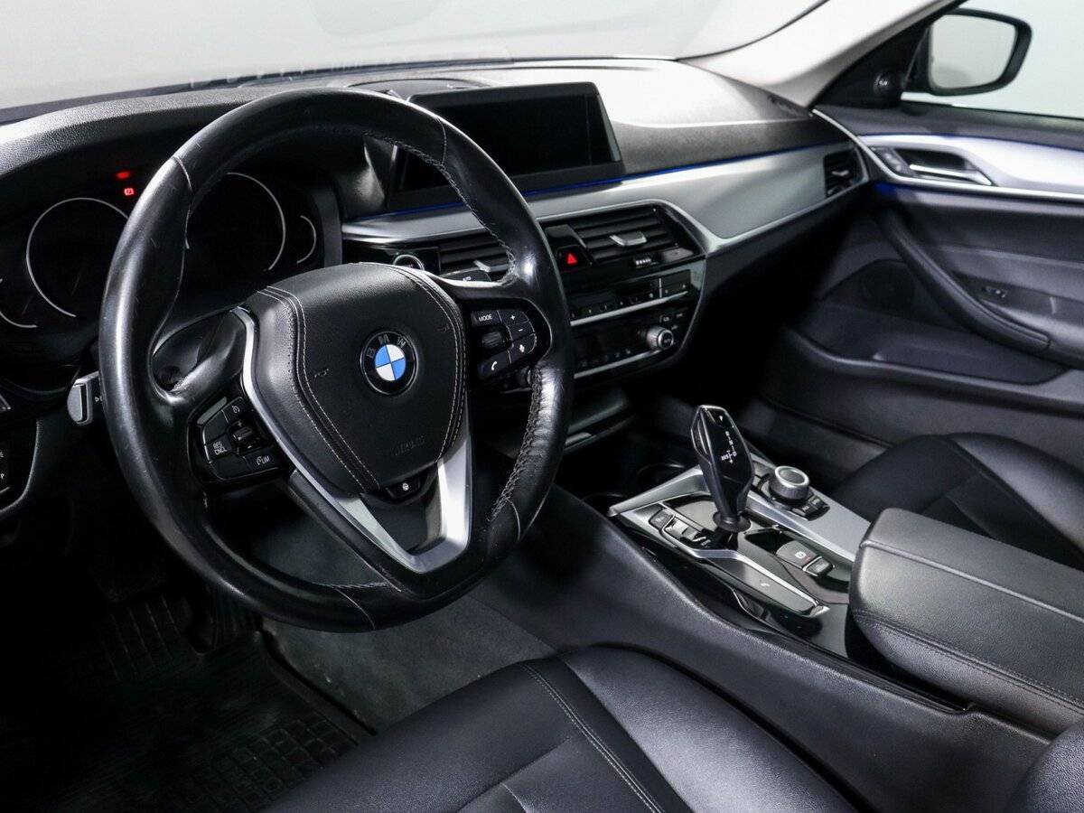 Купить BMW 5 серии, 2018, 150 232 км.. Фото: #8