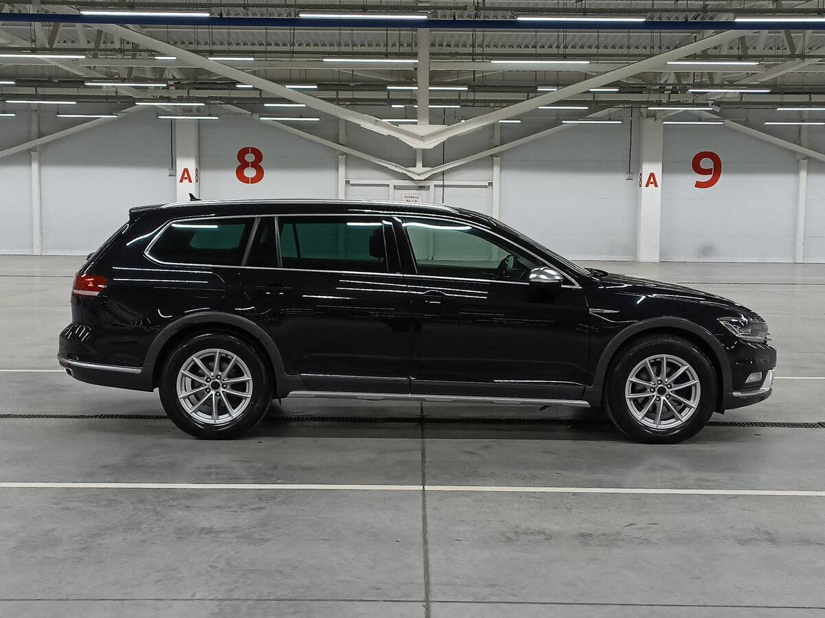 Купить Volkswagen Passat, 2018, 130 479 км.. Фото: #3