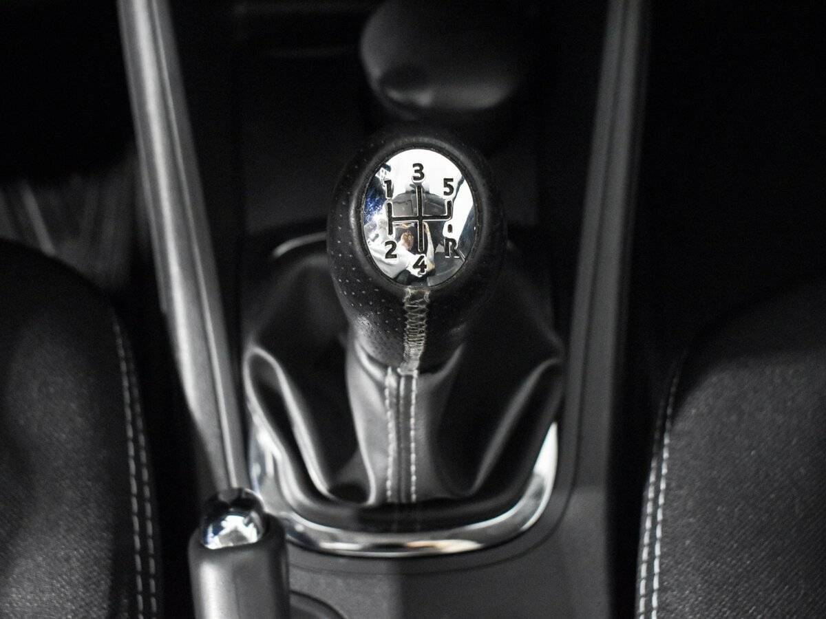 Купить Renault Fluence, 2013, 108 339 км.. Фото: #7