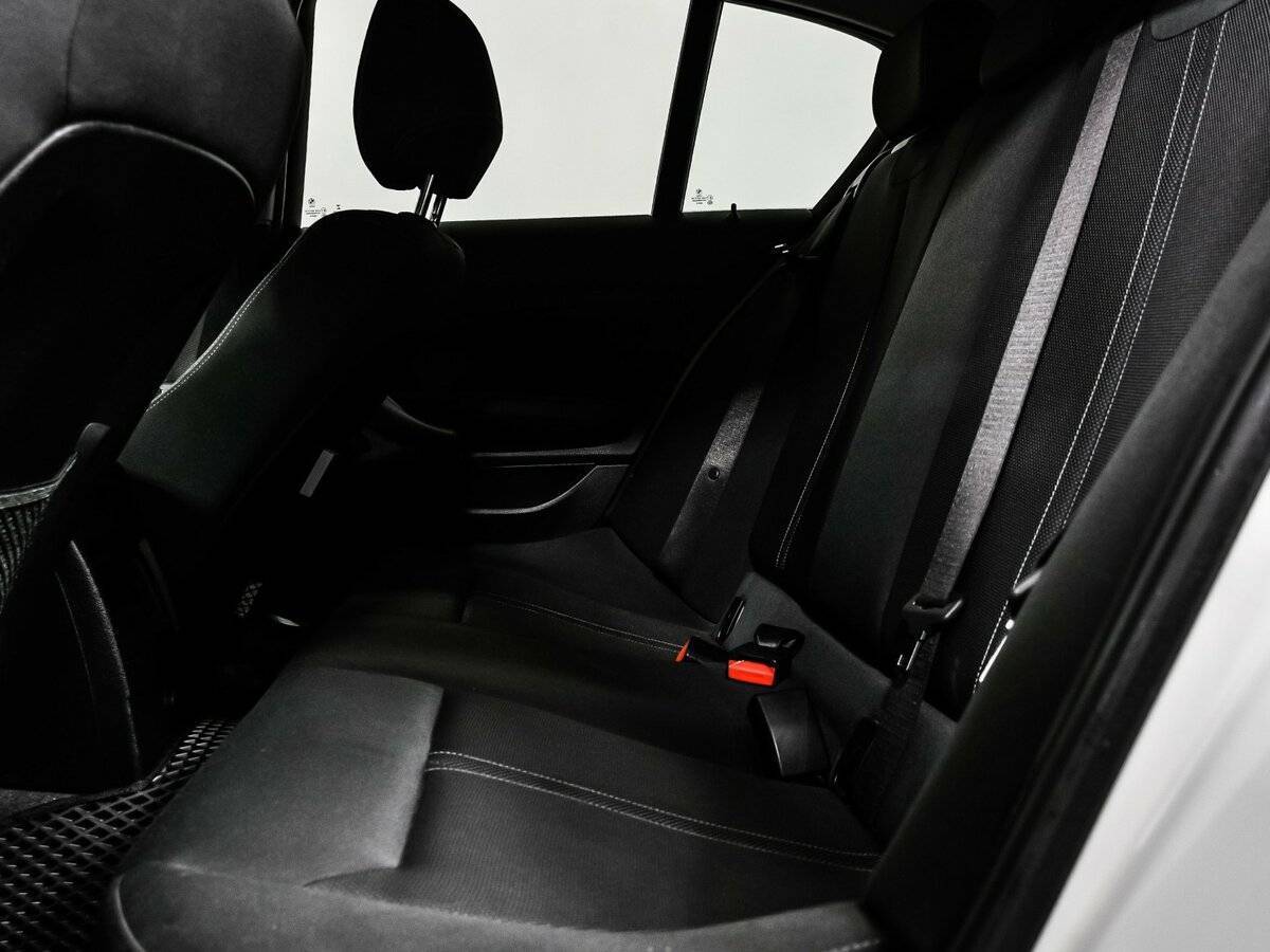 Купить BMW 1 серии, 2017, 129 738 км.. Фото: #12