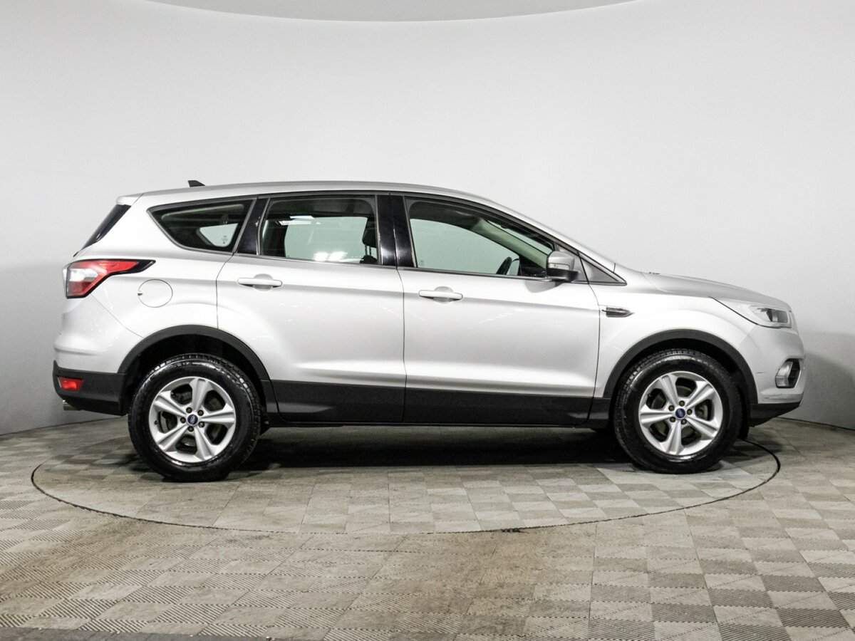 Купить Ford Kuga, 2019, 53 527 км.. Фото: #3