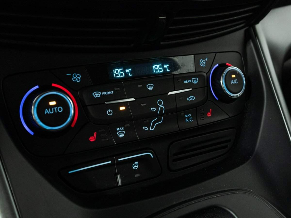 Купить Ford Kuga, 2019, 53 527 км.. Фото: #14