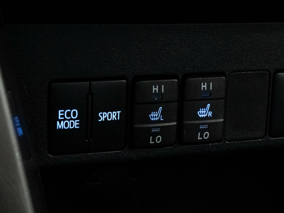 Купить Toyota RAV4, 2019, 27 824 км.. Фото: #15