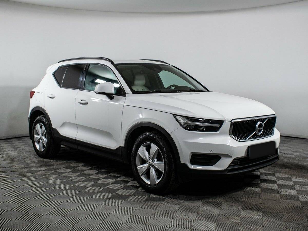 Купить Volvo XC40, 2020, 92 700 км.. Фото: #2