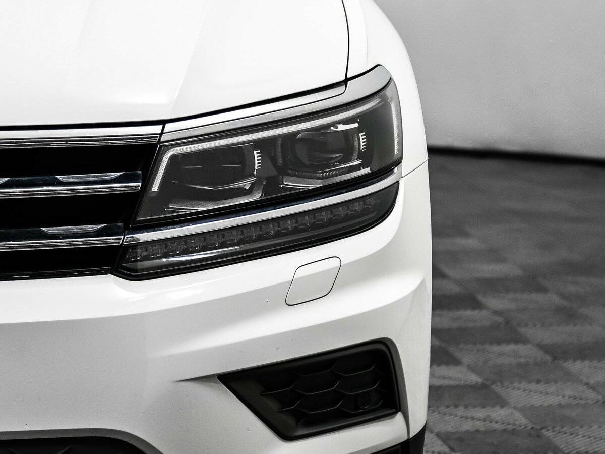 Купить Volkswagen Tiguan, 2018, 89 828 км.. Фото: #13