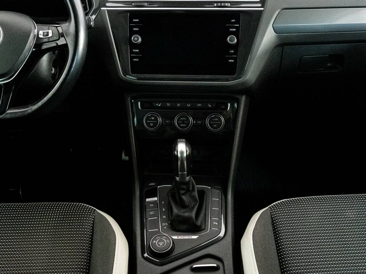 Купить Volkswagen Tiguan, 2019, 63 865 км.. Фото: #9