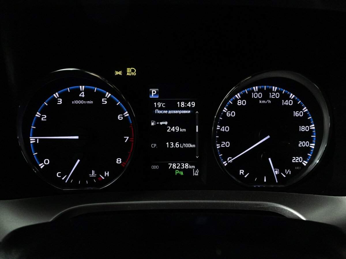 Купить Toyota RAV4, 2018, 74 000 км.. Фото: #11