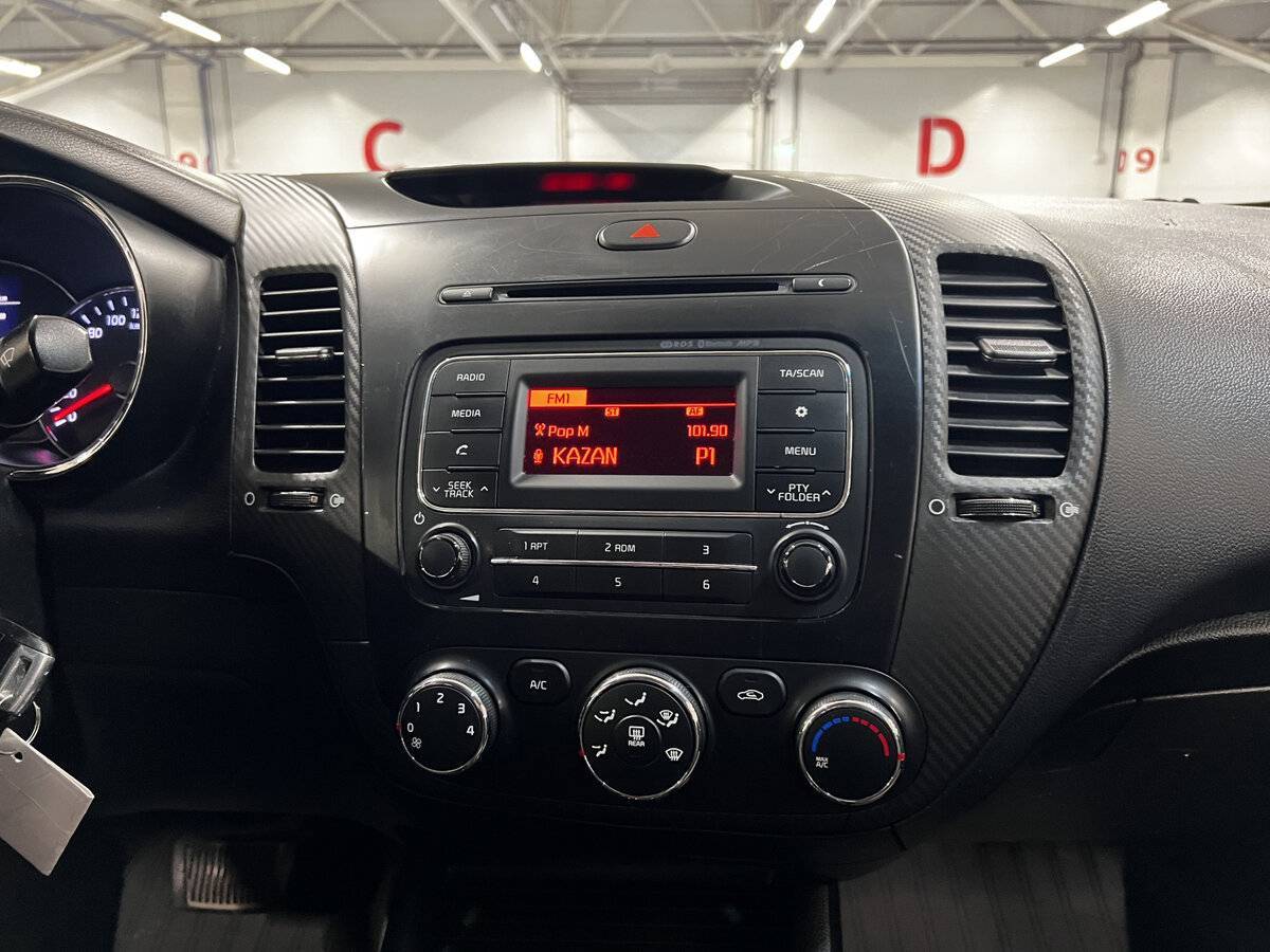 Купить Kia Cerato, 2014, 198 185 км.. Фото: #14