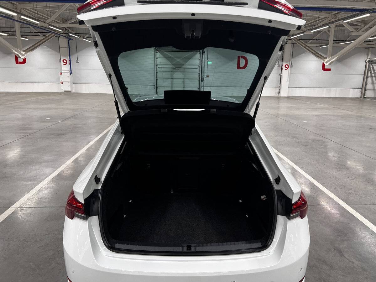 Купить Skoda Octavia, 2020, 69 315 км.. Фото: #9