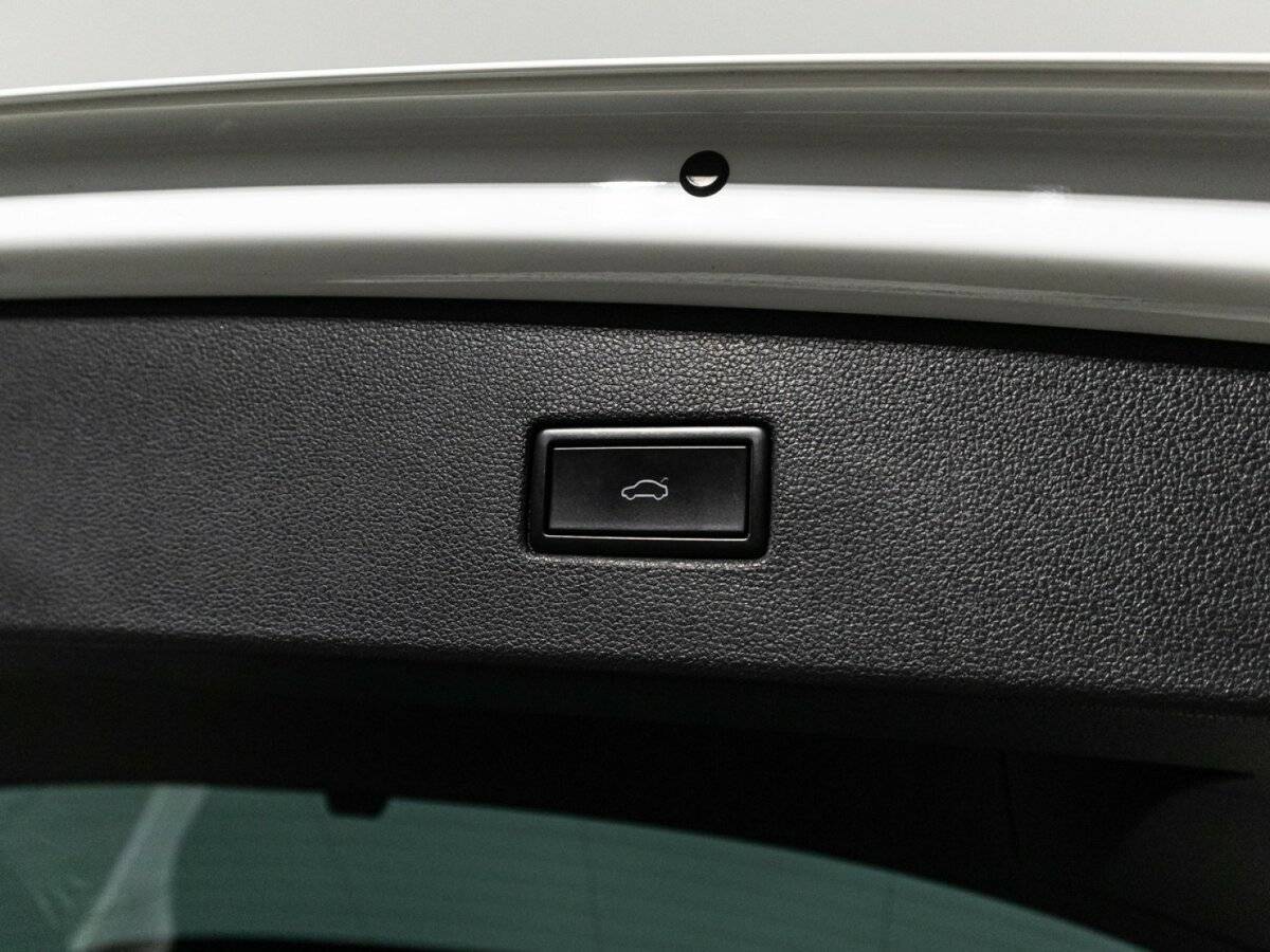 Купить Volkswagen Tiguan, 2019, 112 982 км.. Фото: #14