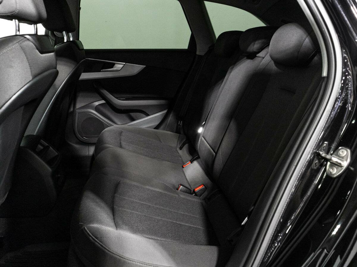 Купить Audi A4, 2020, 107 570 км.. Фото: #9