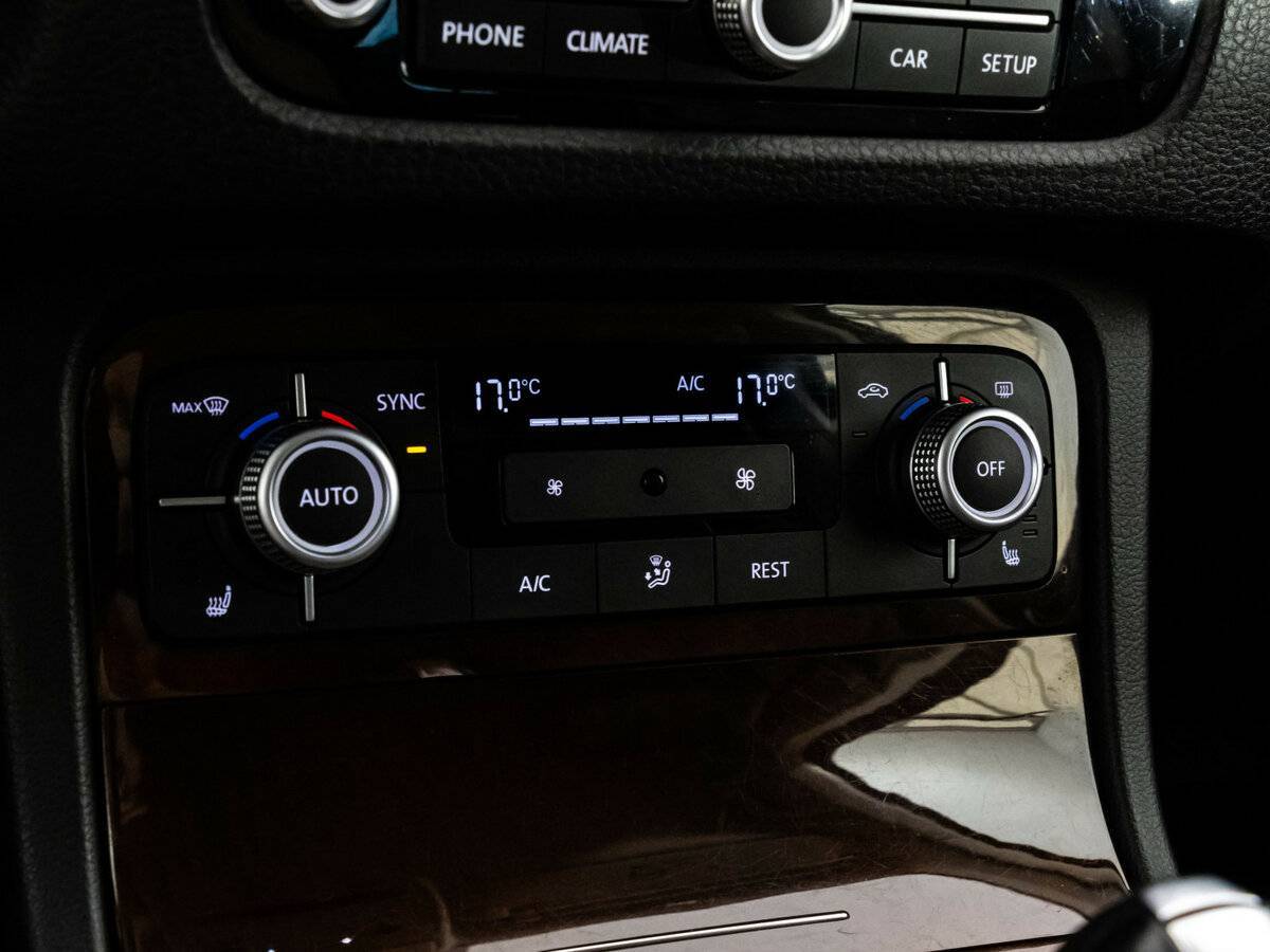 Купить Volkswagen Touareg, 2015, 224 931 км.. Фото: #14