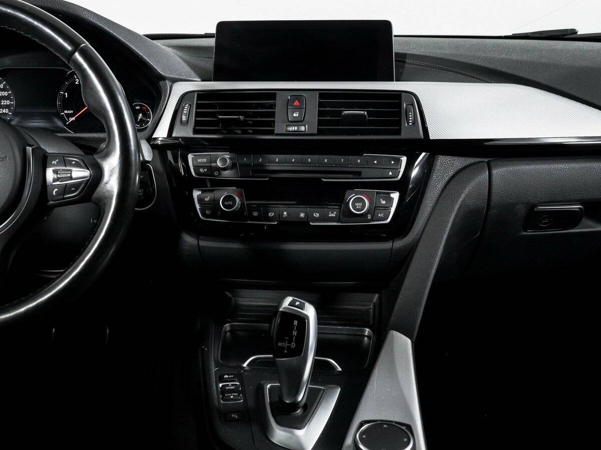 Купить BMW 3 серии, 2018, 83 682 км.. Фото: #11