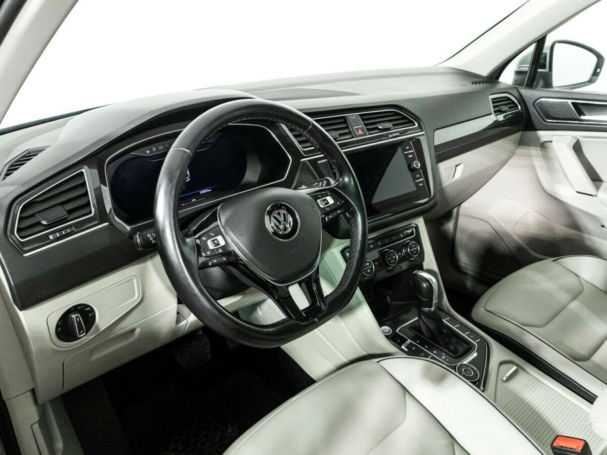 Купить Volkswagen Tiguan, 2018, 136 888 км.. Фото: #10