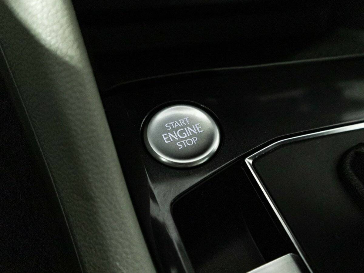 Купить Volkswagen Tiguan, 2018, 136 888 км.. Фото: #18