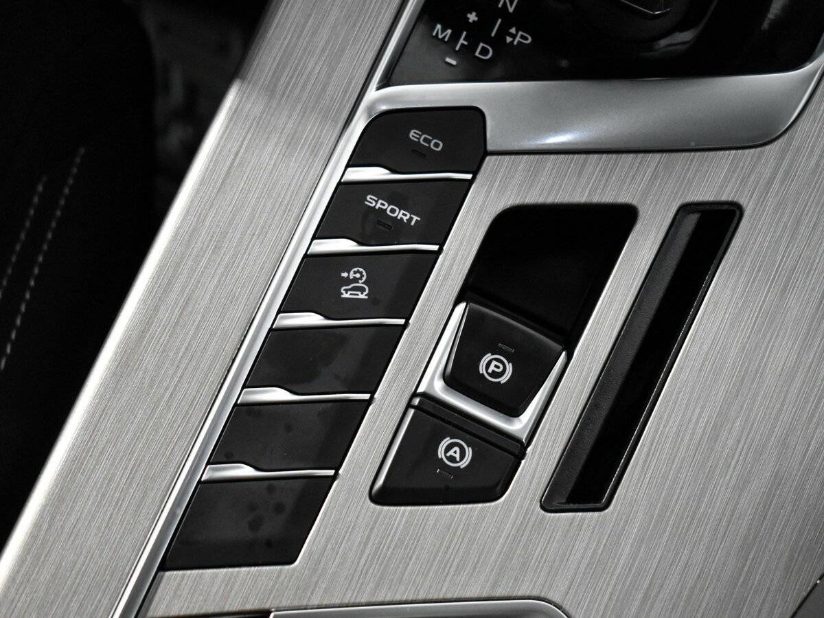 Купить Geely Coolray, 2023, 39 075 км.. Фото: #11