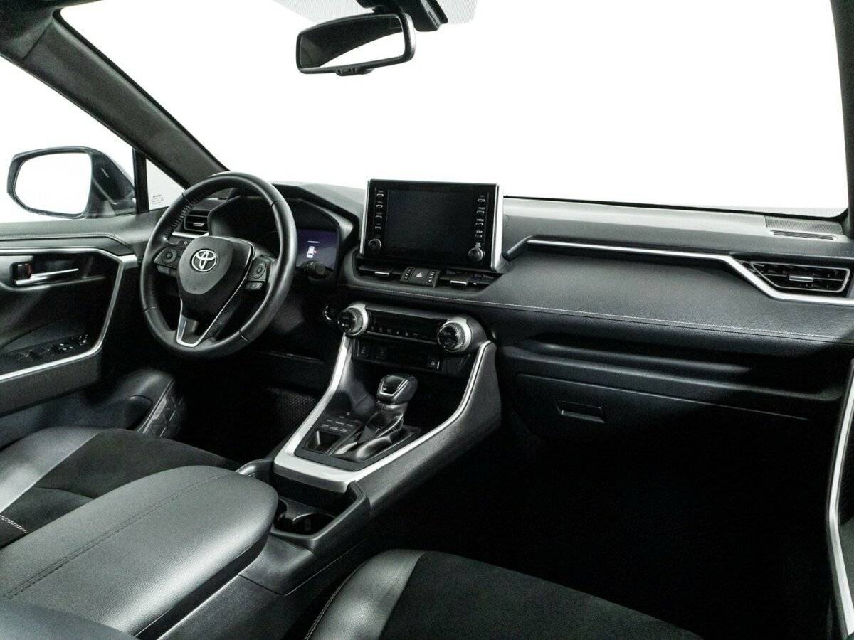 Купить Toyota RAV4, 2020, 63 000 км.. Фото: #8
