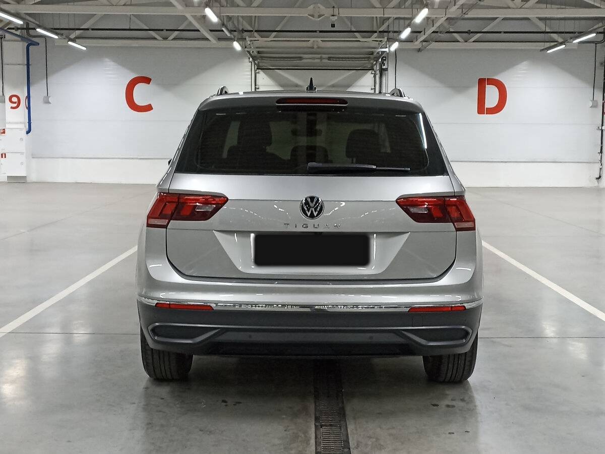 Купить Volkswagen Tiguan, 2021, 92 550 км.. Фото: #5