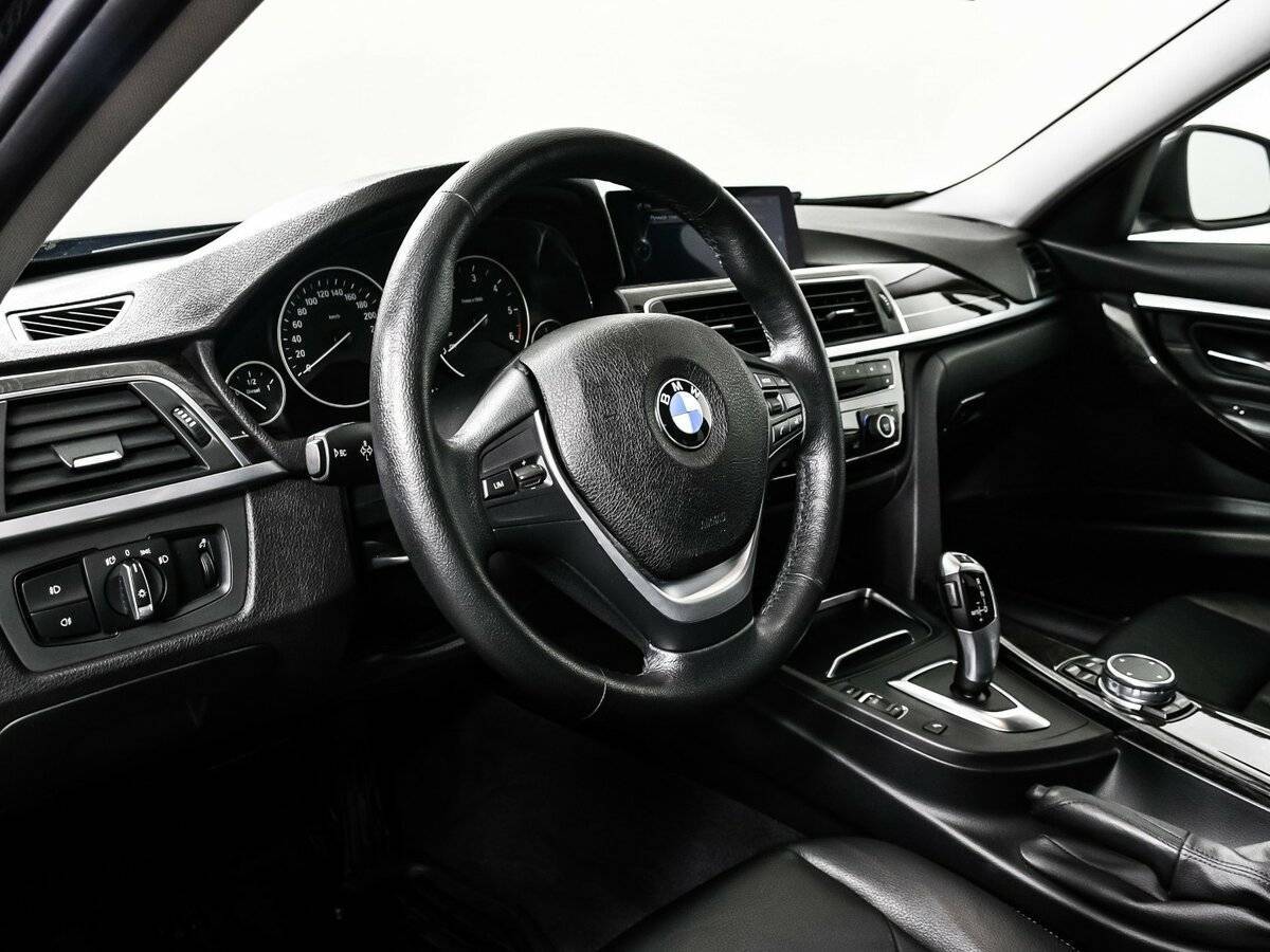 Купить BMW 3 серии, 2016, 83 613 км.. Фото: #12