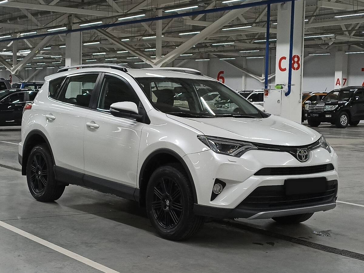Купить Toyota RAV4, 2017, 209 526 км.. Фото: #2