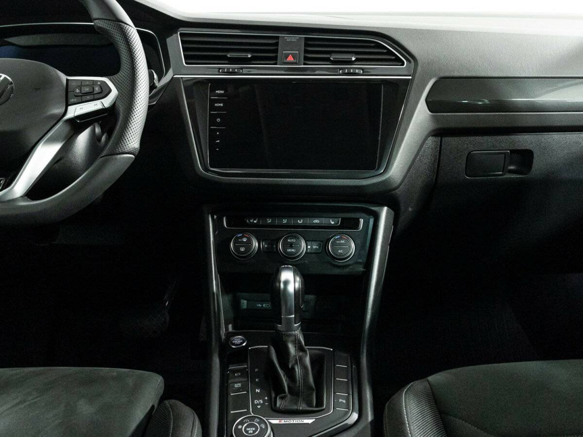 Купить Volkswagen Tiguan, 2018, 121 558 км.. Фото: #13