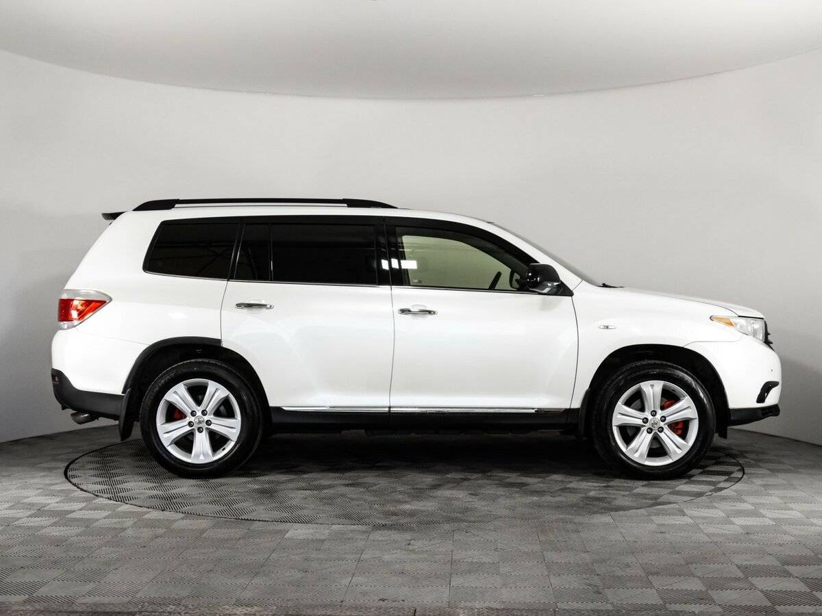 Купить Toyota Highlander, 2012, 165 820 км.. Фото: #3