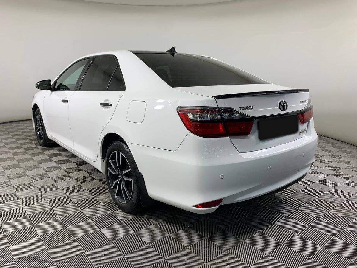 Купить Toyota Camry, 2017, 156 296 км.. Фото: #6