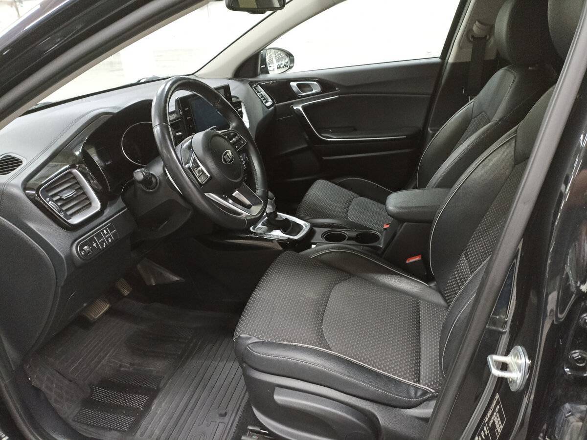 Купить Kia Ceed, 2021, 51 901 км.. Фото: #15