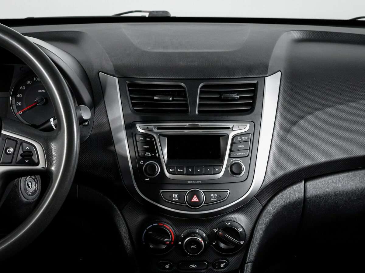 Купить Hyundai Solaris, 2016, 236 209 км.. Фото: #12