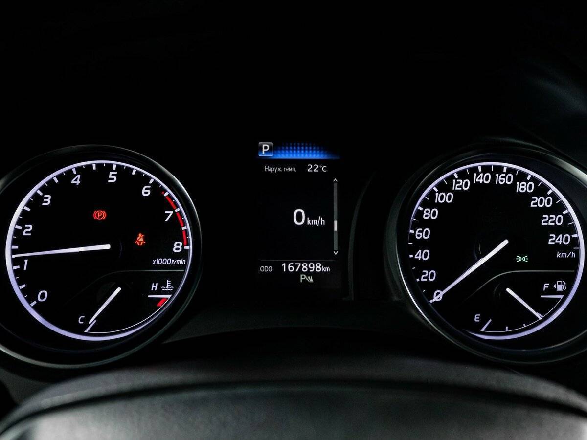 Купить Toyota Camry, 2019, 167 896 км.. Фото: #10