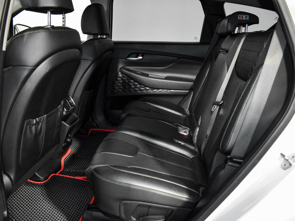 Купить Hyundai Santa Fe, 2018, 107 000 км.. Фото: #12