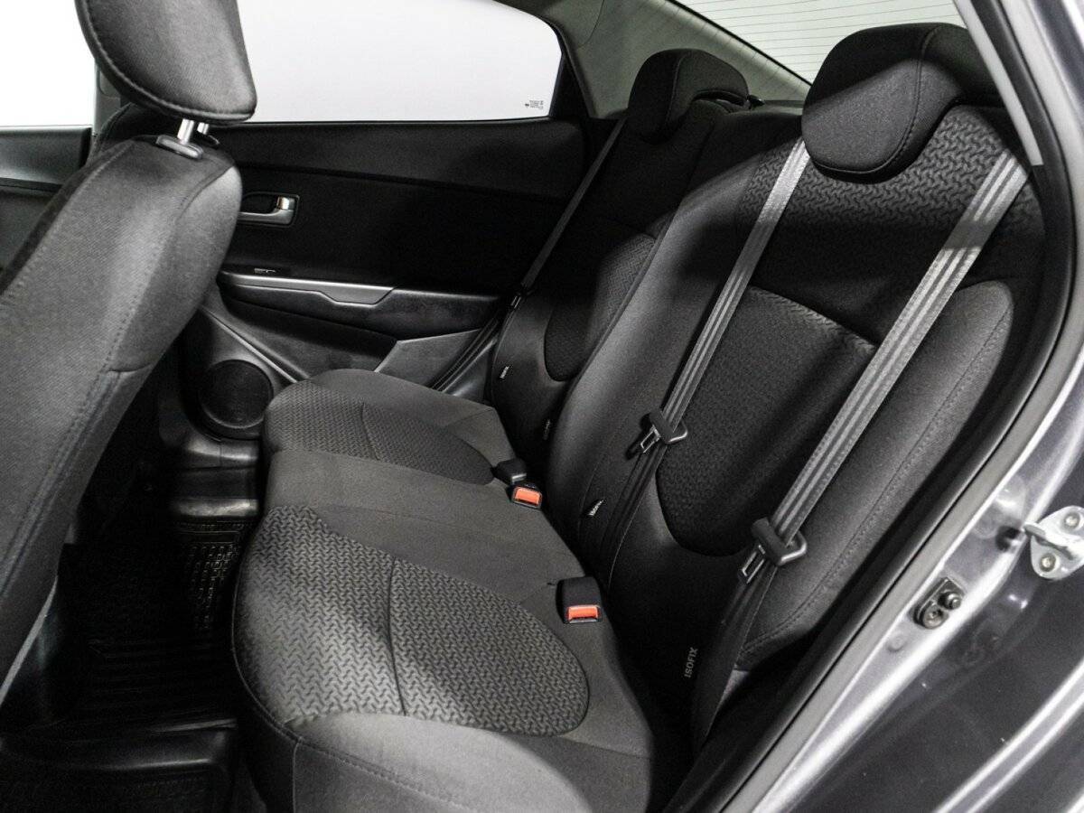 Купить Kia Rio, 2017, 196 789 км.. Фото: #9