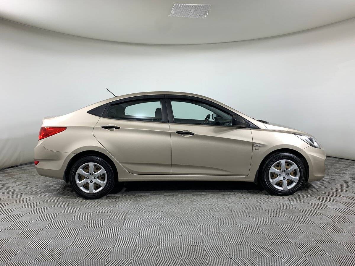 Купить Hyundai Solaris, 2012, 89 371 км.. Фото: #3