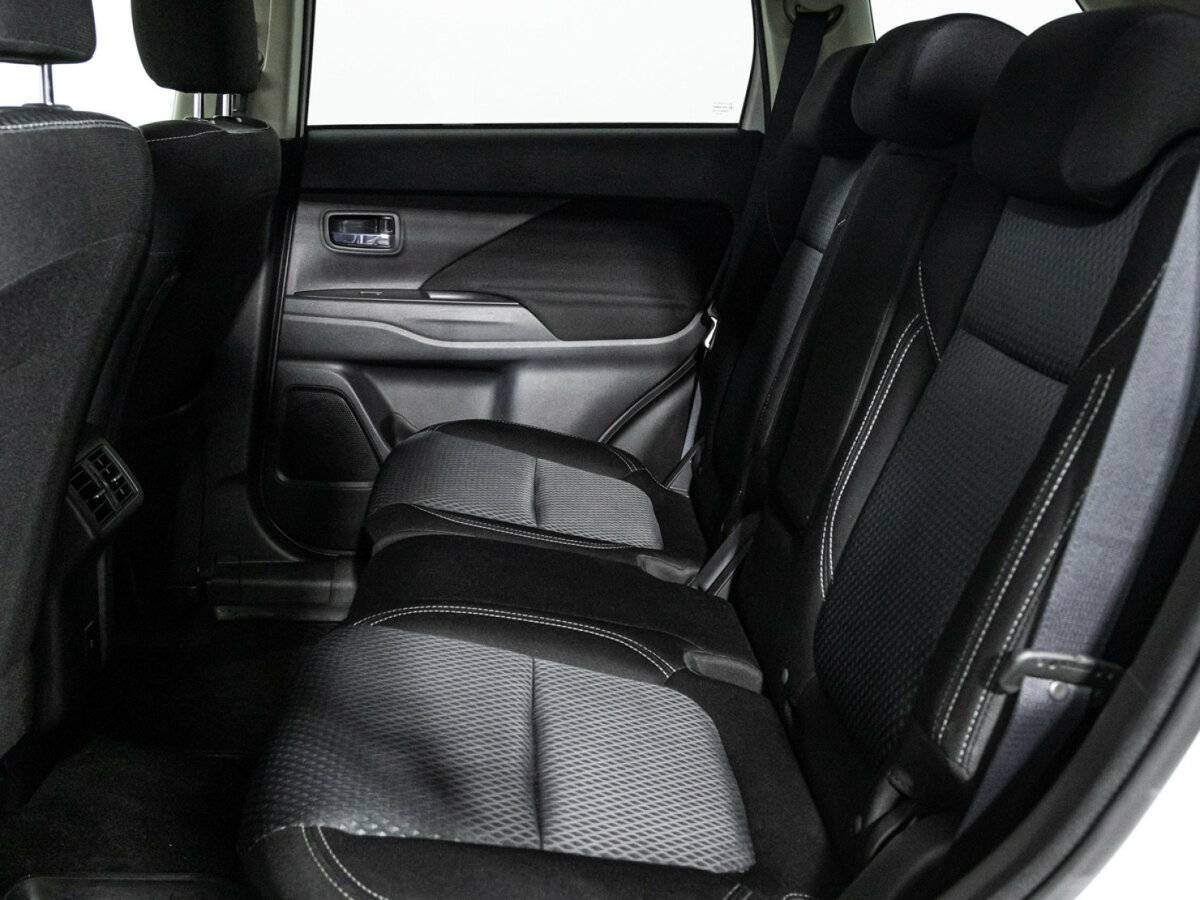 Купить Mitsubishi Outlander, 2021, 104 950 км.. Фото: #9