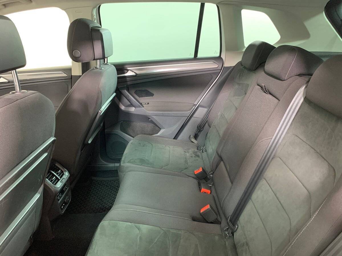 Купить Volkswagen Tiguan, 2019, 120 057 км.. Фото: #18