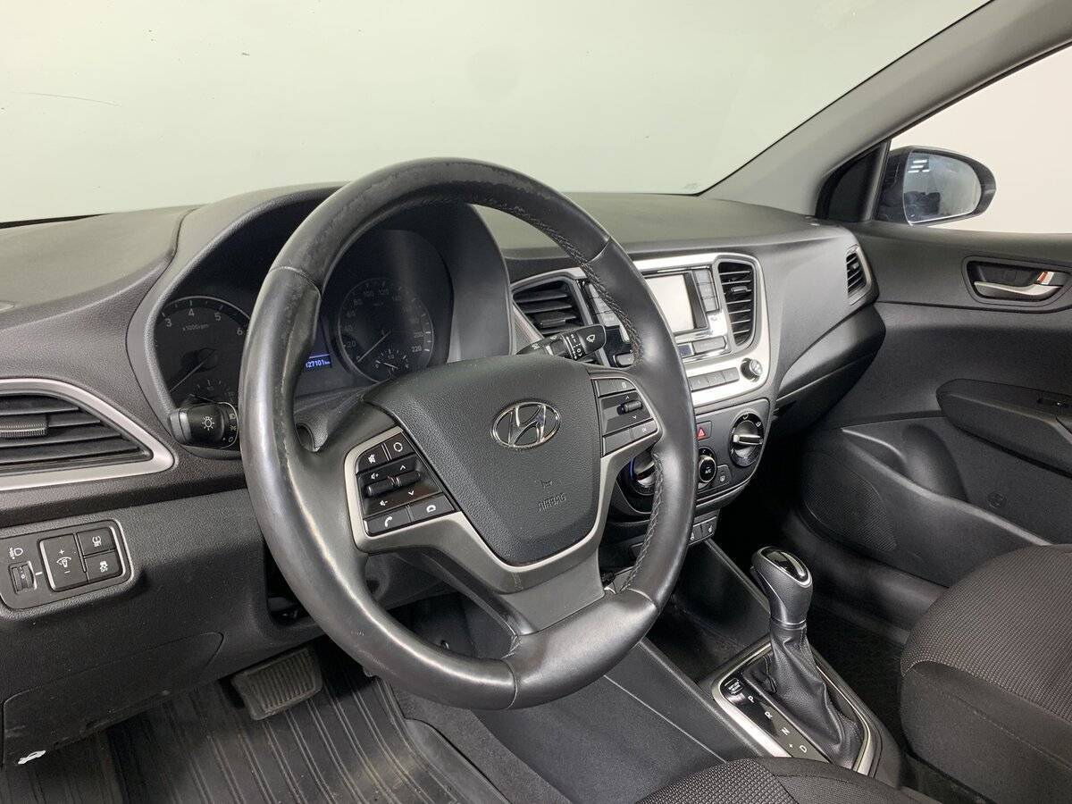 Купить Hyundai Solaris, 2017, 127 099 км.. Фото: #10