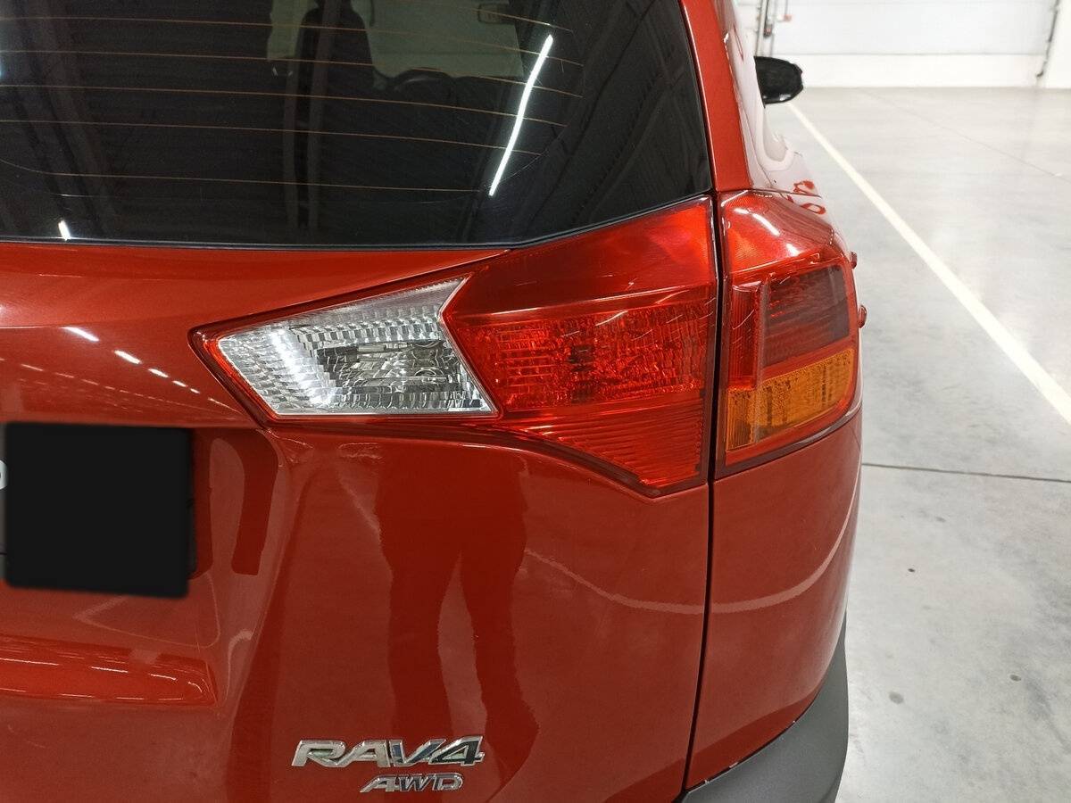 Купить Toyota RAV4, 2014, 81 932 км.. Фото: #8