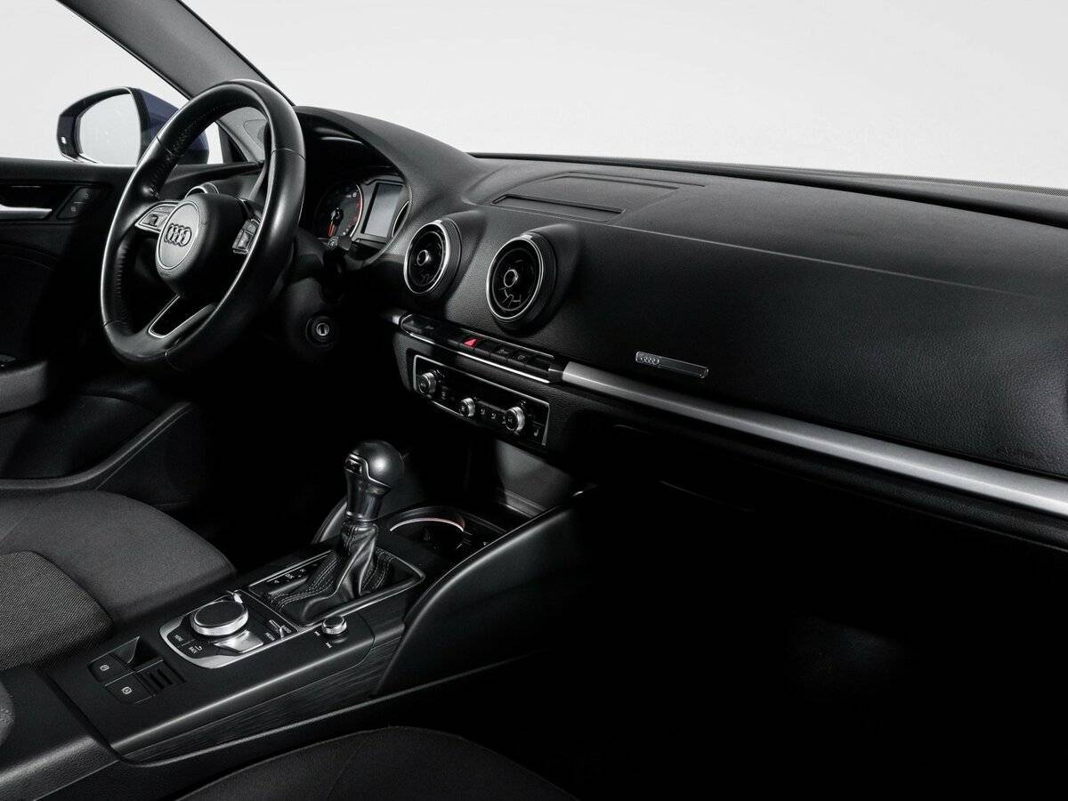 Купить Audi A3, 2018, 88 600 км.. Фото: #8