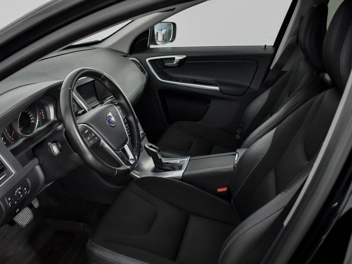 Купить Volvo XC60, 2017, 135 900 км.. Фото: #10