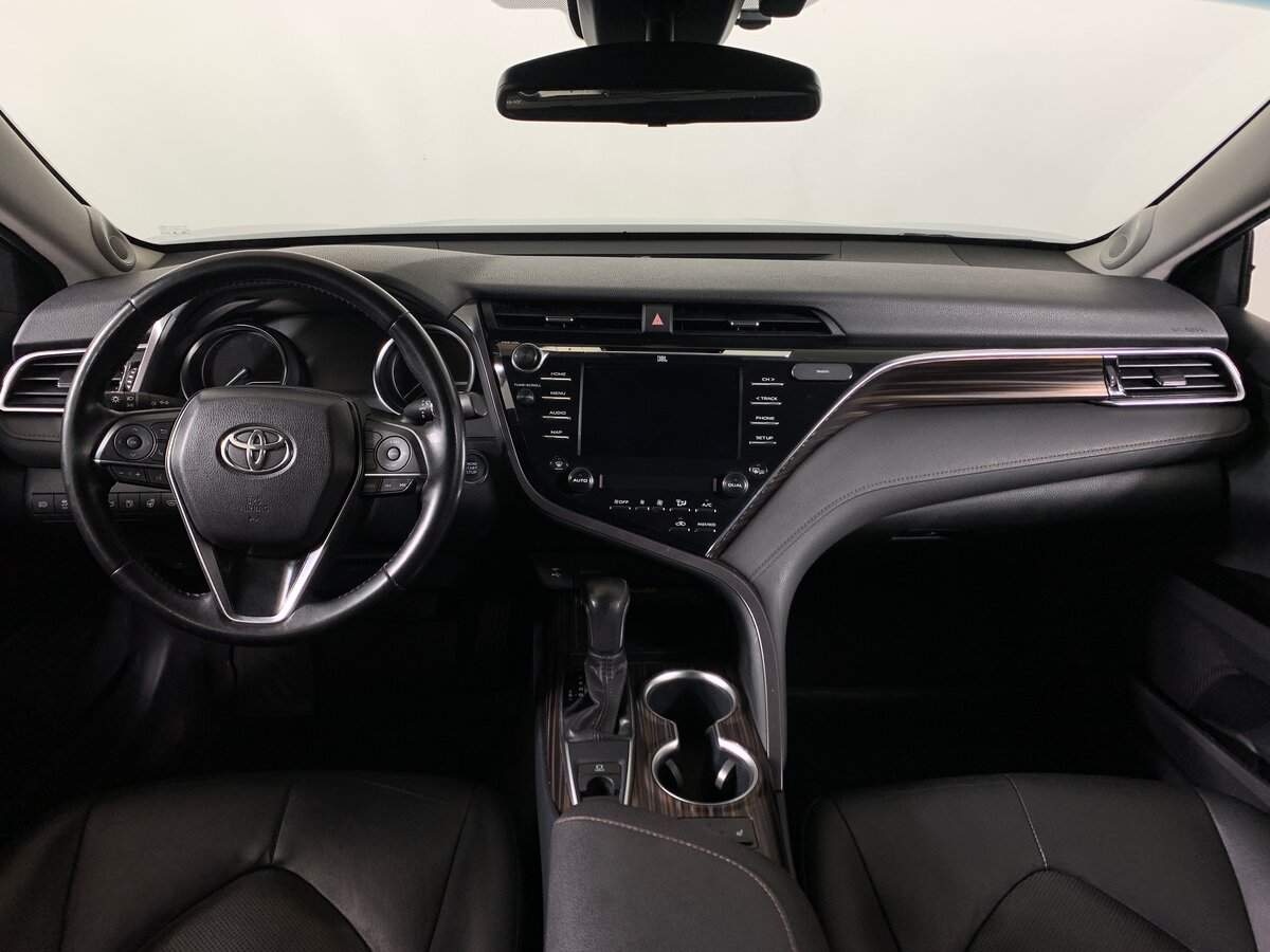 Купить Toyota Camry, 2018, 129 654 км.. Фото: #11