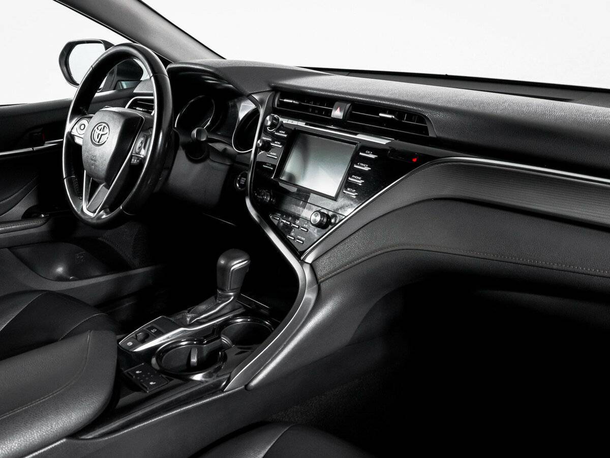 Купить Toyota Camry, 2018, 100 254 км.. Фото: #8