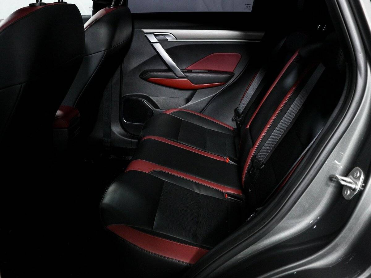 Купить Geely Coolray, 2024, 13 057 км.. Фото: #8