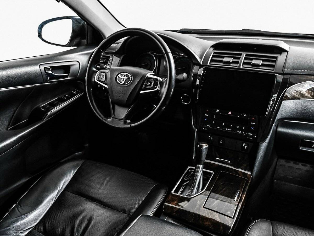 Купить Toyota Camry, 2017, 131 335 км.. Фото: #8