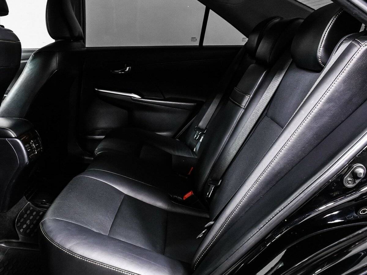 Купить Toyota Camry, 2017, 131 335 км.. Фото: #13